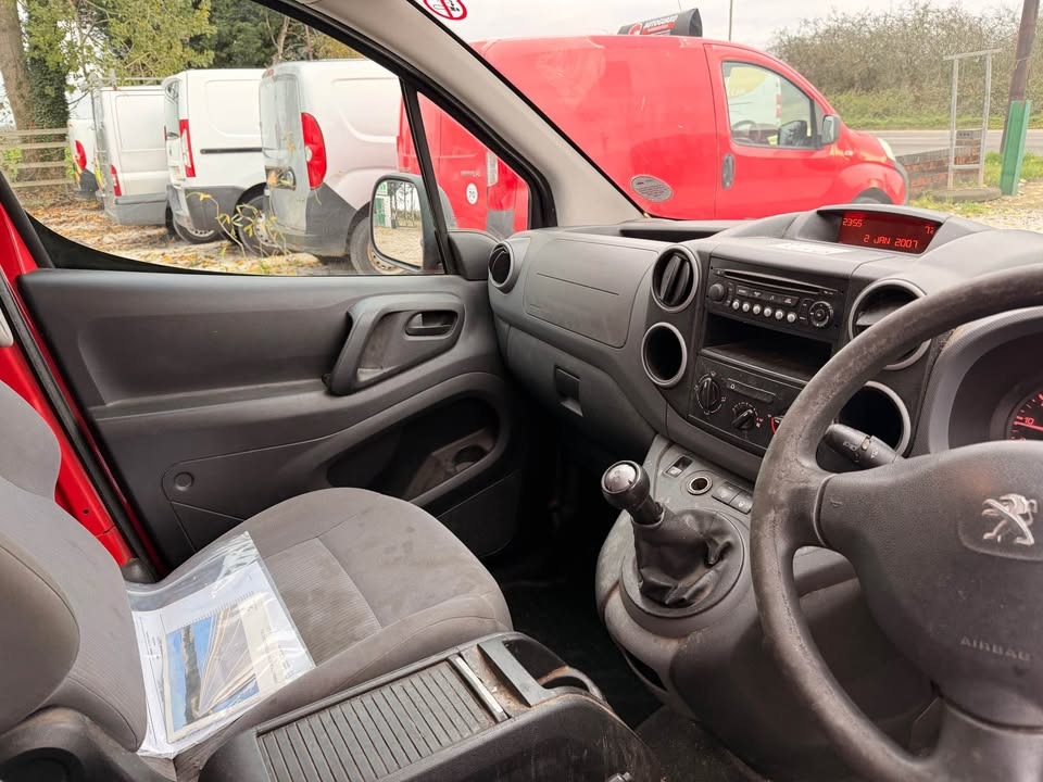 Used Peugeot Partner 2012 for sale - 77106184: Photo 7