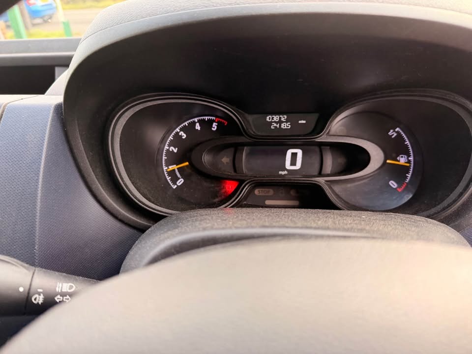 Used Vauxhall Vivaro 2016 for sale - 77113300: Photo 10