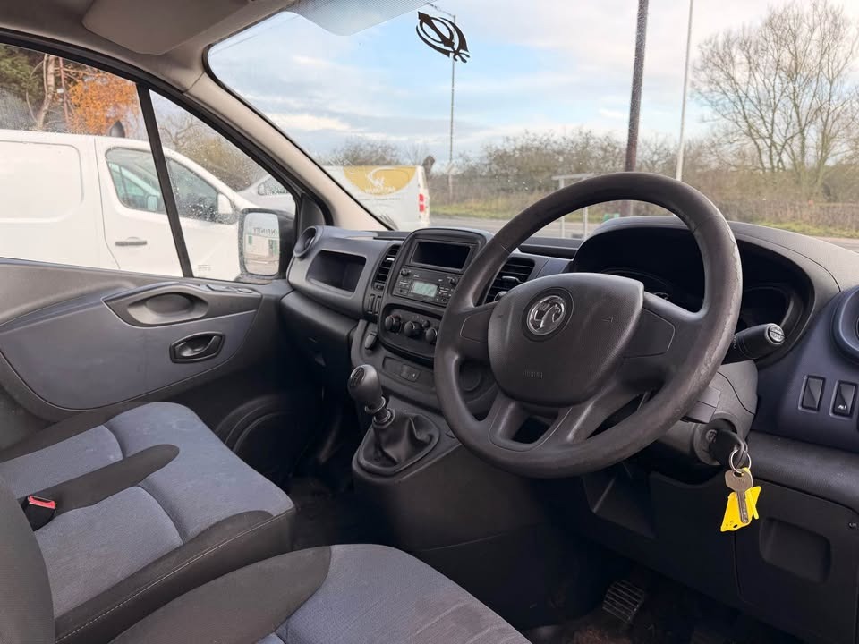 Used Vauxhall Vivaro 2016 for sale - 77113300: Photo 12