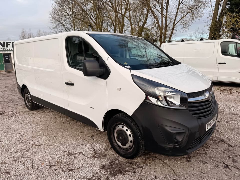 Used Vauxhall Vivaro 2016 for sale - 77113300: Photo 3