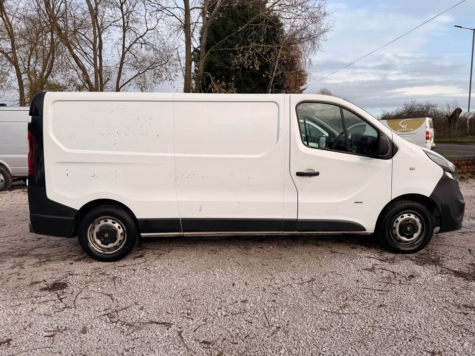 Used Vauxhall Vivaro 2016 for sale - 77113300: Photo 5