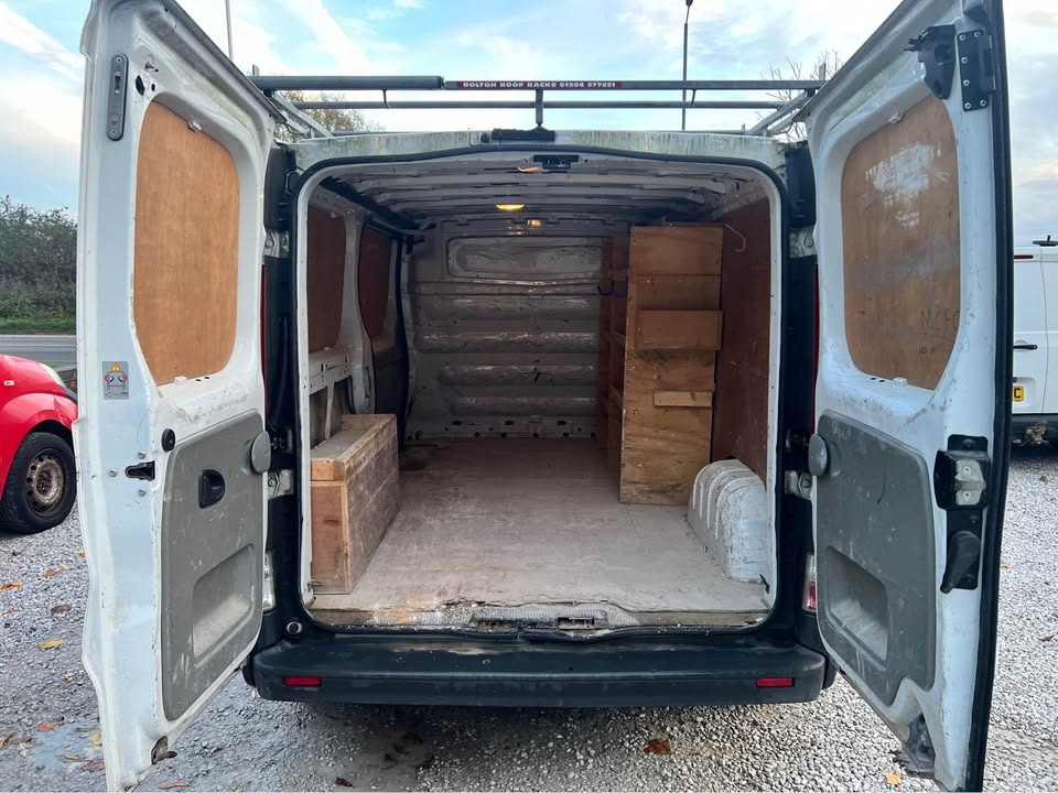 Used Vauxhall Vivaro 2014 for sale - 76379247: Photo 11