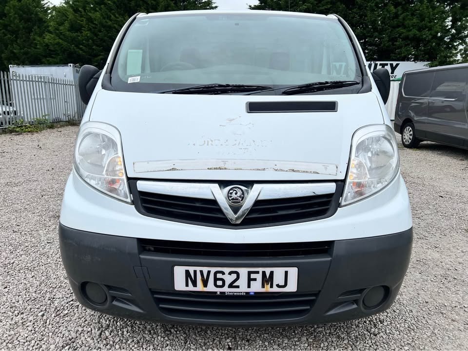 Used Vauxhall Vivaro 2012 for sale - 76176991: Photo 2
