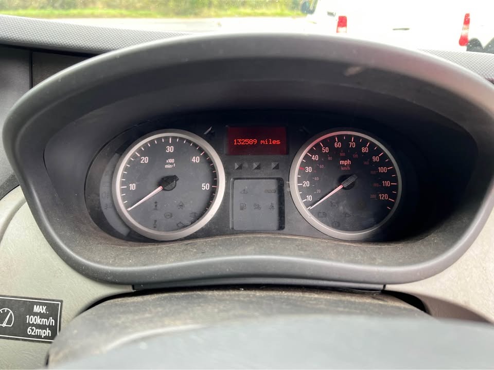 Used Vauxhall Vivaro 2012 for sale - 76176991: Photo 9