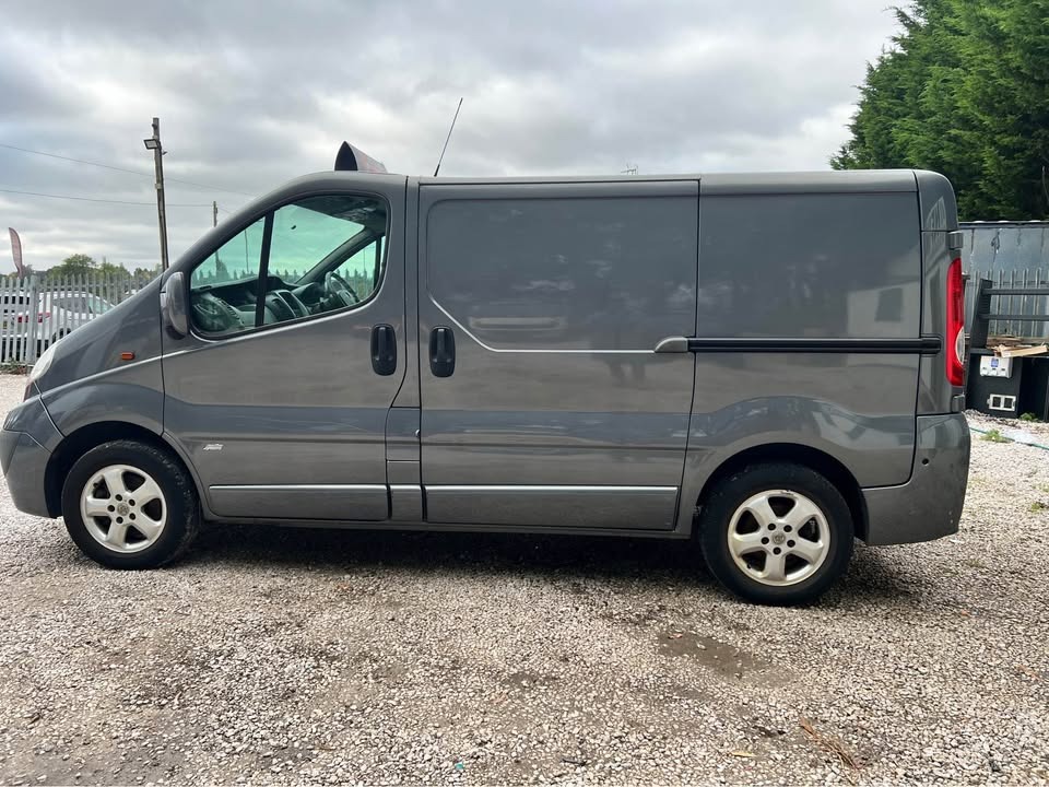 Used Vauxhall Vivaro 2013 for sale - 76379219: Photo 1