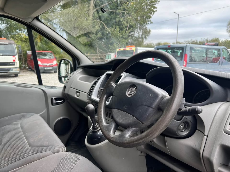 Used Vauxhall Vivaro 2013 for sale - 76379219: Photo 10