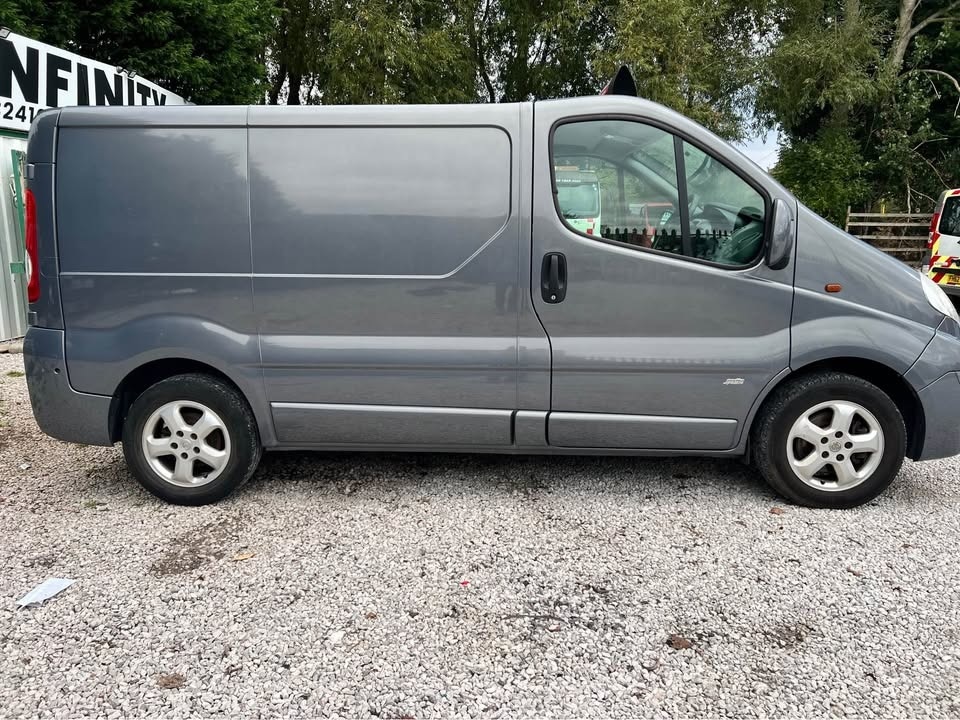 Used Vauxhall Vivaro 2013 for sale - 76379219: Photo 4