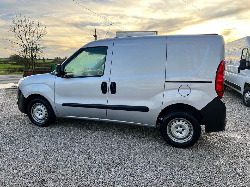 Used Vauxhall Combo 2013 for sale - 74693267: Photo 6