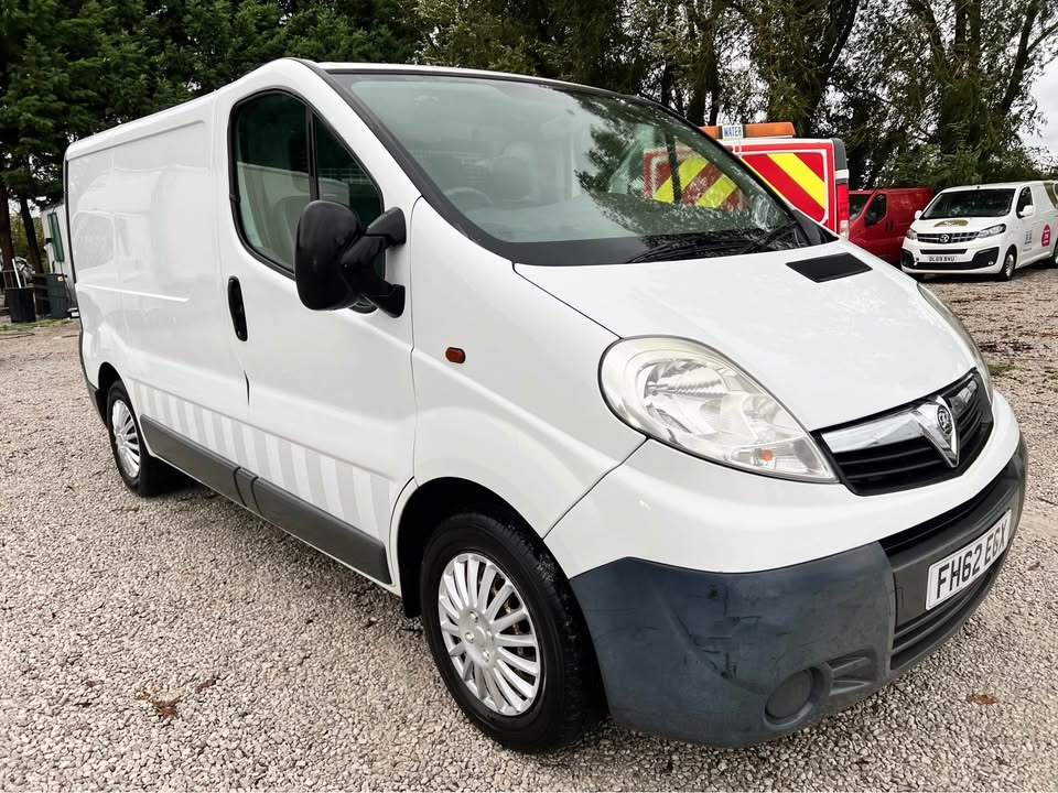Used Vauxhall Vivaro 2013 for sale - 76172485: Photo 2