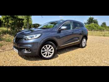 2016 (16) - 1.5 dCi Dynamique Nav 5dr EDC