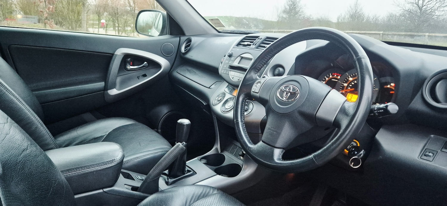 Used Toyota RAV4 2006 for sale - 77336816: Photo 25