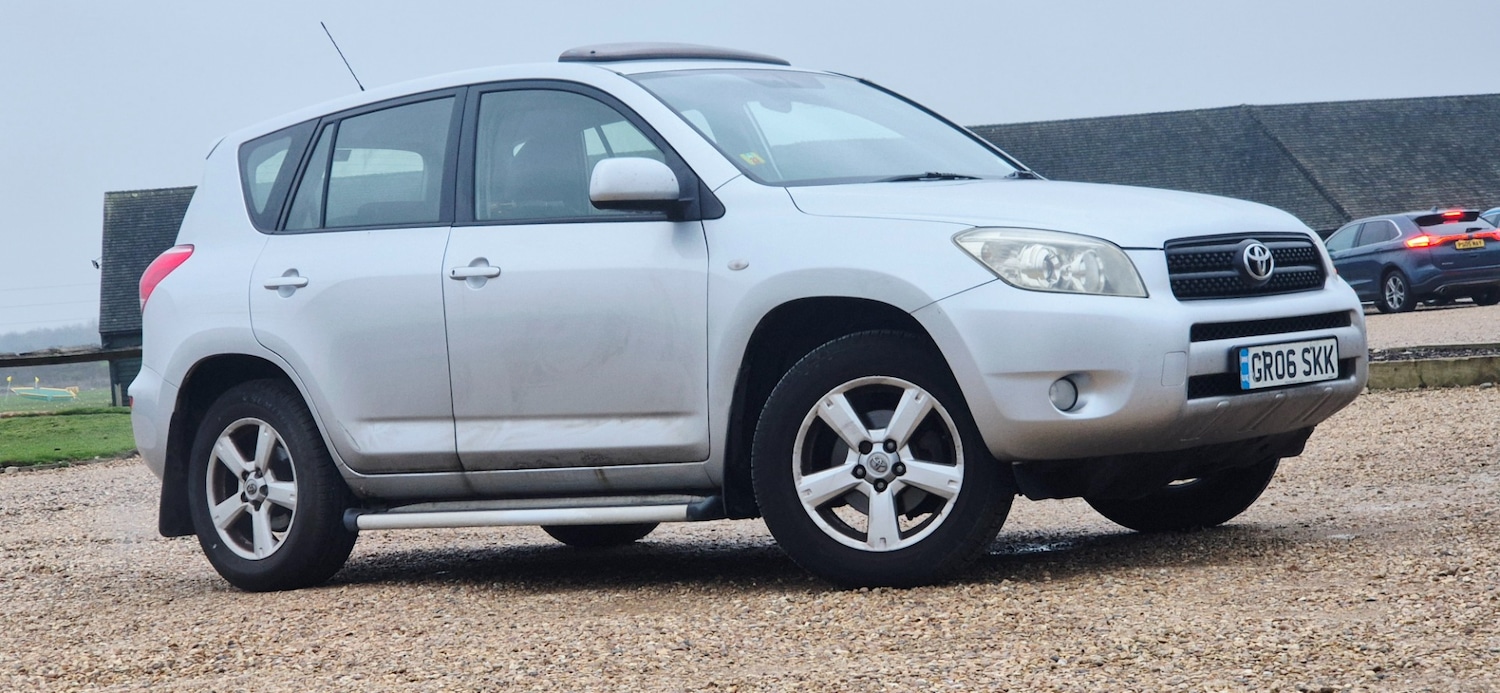 Used Toyota RAV4 2006 for sale - 77336816: Photo 4
