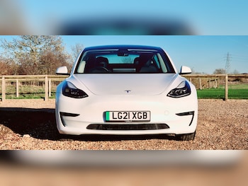 Used Tesla Model 3 2021 for sale - 76719502: Photo