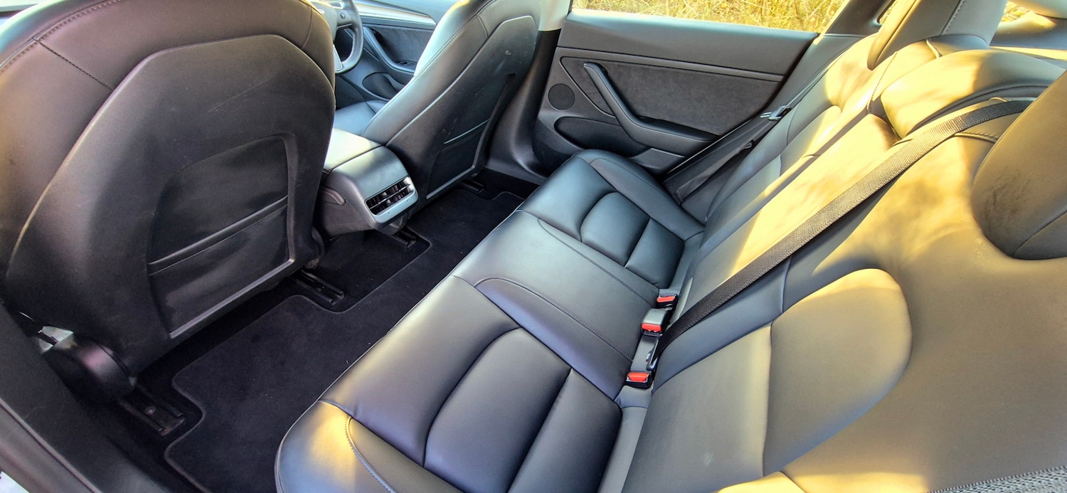 Used Tesla Model 3 2021 for sale - 76719502: Photo 32