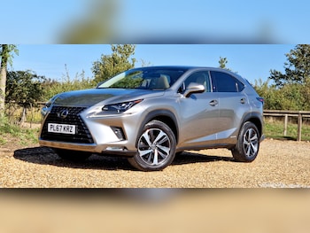Lexus - NX