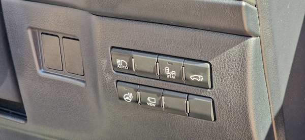 Used Lexus NX 2018 for sale - 76238517: Photo 32
