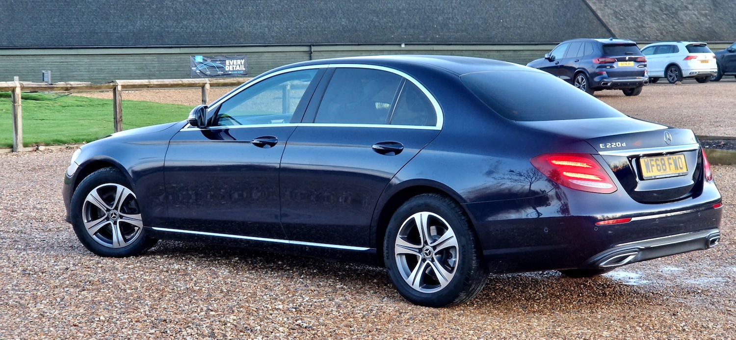 Used Mercedes-Benz E Class 2018 for sale - 76912595: Photo 16