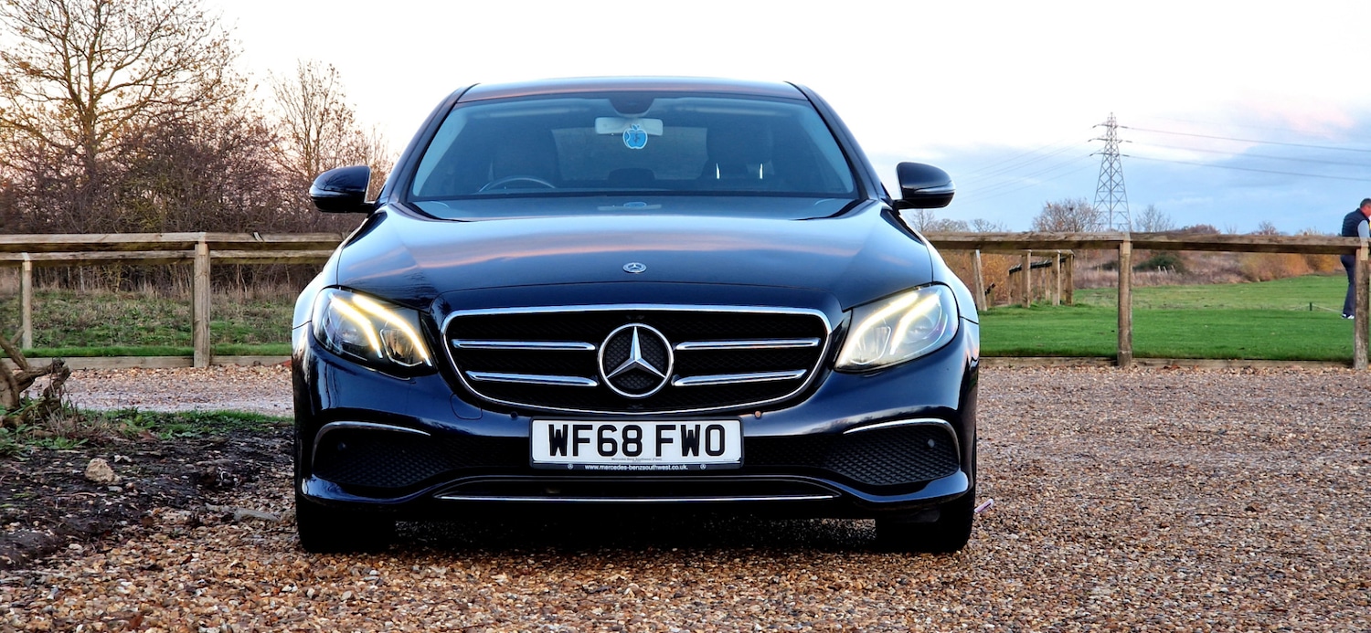 Used Mercedes-Benz E Class 2018 for sale - 76912595: Photo 2