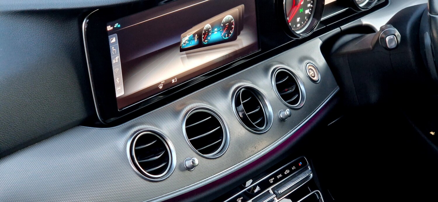 Used Mercedes-Benz E Class 2018 for sale - 76912595: Photo 30