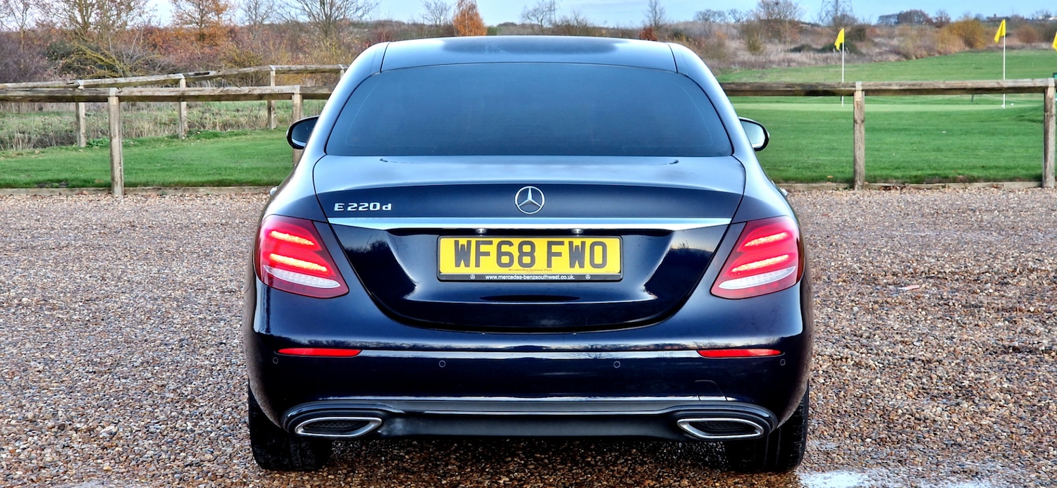 Used Mercedes-Benz E Class 2018 for sale - 76912595: Photo 32