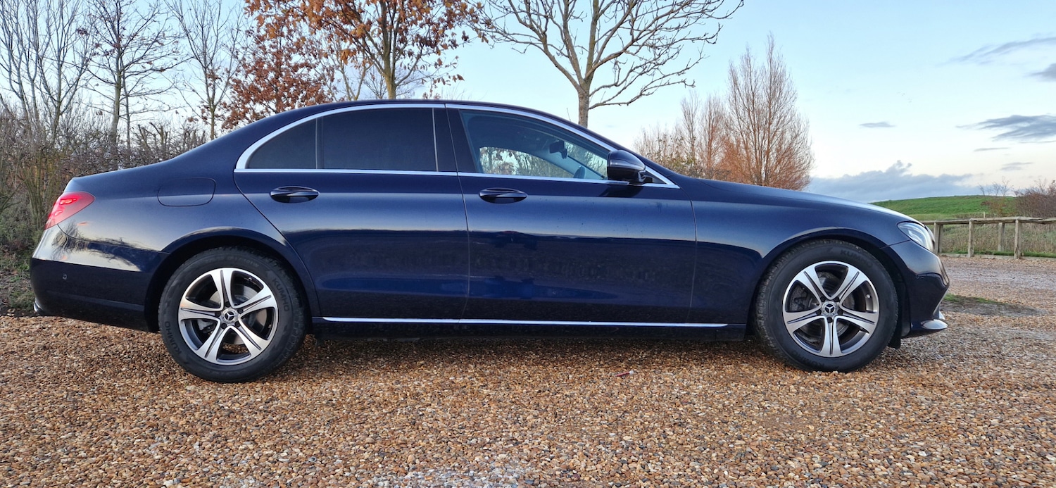 Used Mercedes-Benz E Class 2018 for sale - 76912595: Photo 4