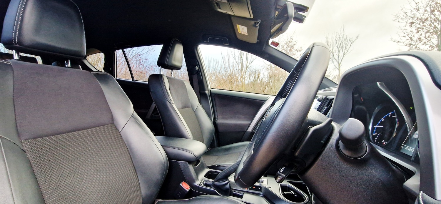 Used Toyota RAV4 2016 for sale - 77053922: Photo 11