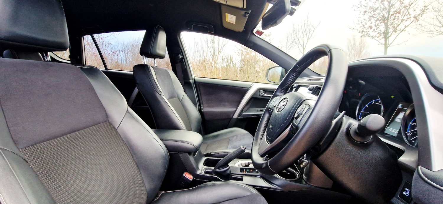 Used Toyota RAV4 2016 for sale - 77053922: Photo 30