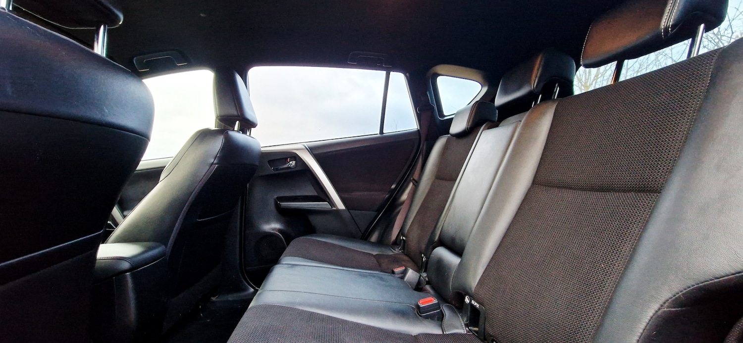 Used Toyota RAV4 2016 for sale - 77053922: Photo 31