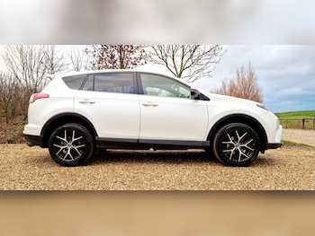 Used Toyota RAV4 2016 for sale - 77053922: Photo