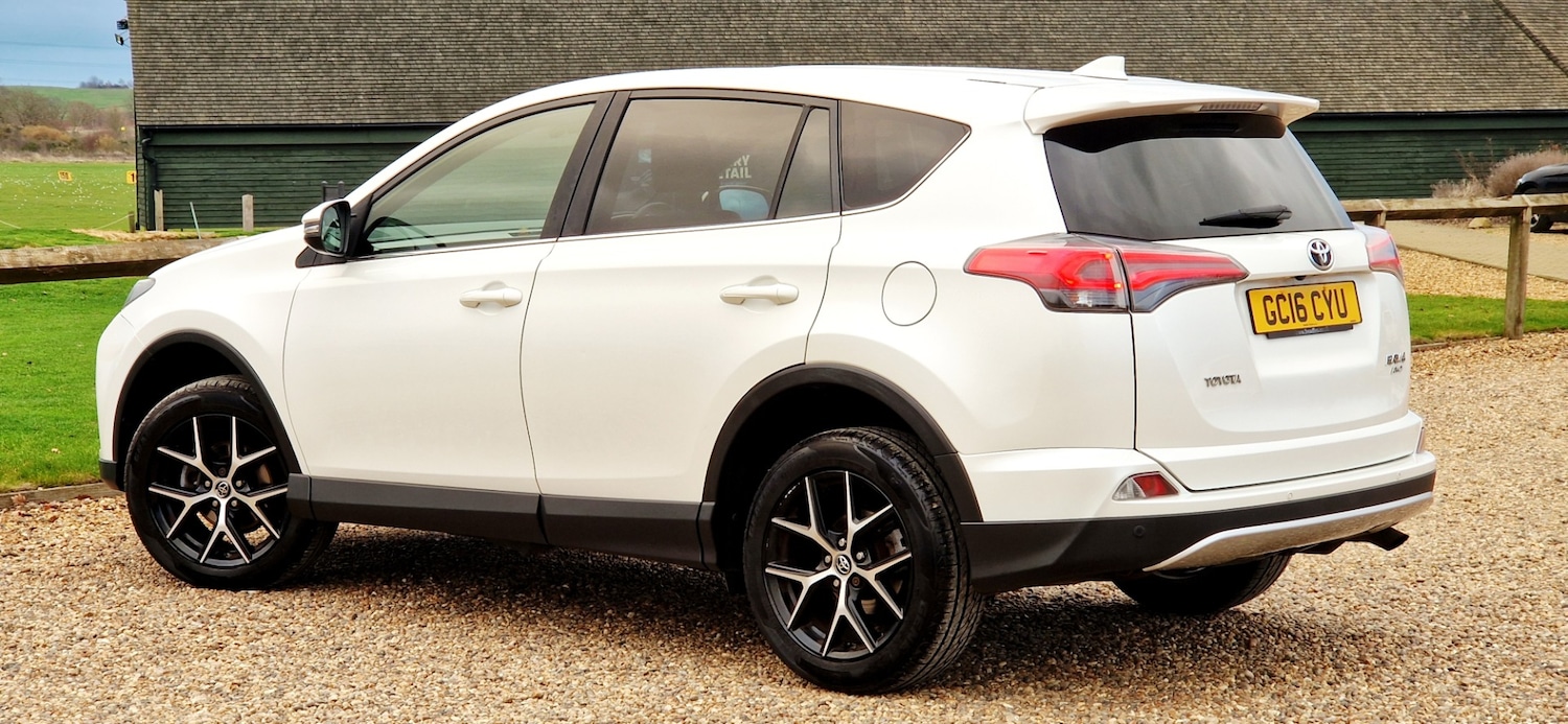 Used Toyota RAV4 2016 for sale - 77053922: Photo 8