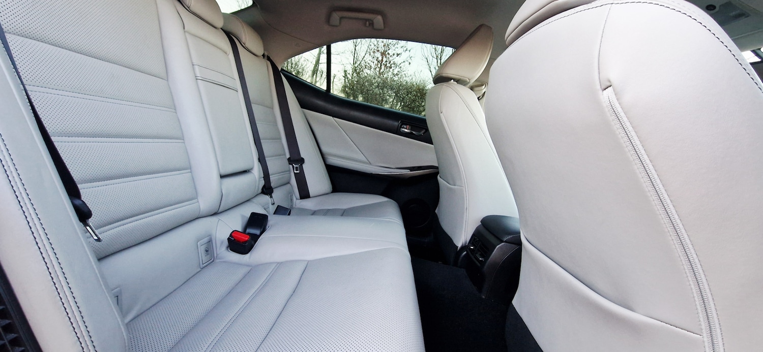 Used Lexus IS 2017 for sale - 77979083: Photo 11