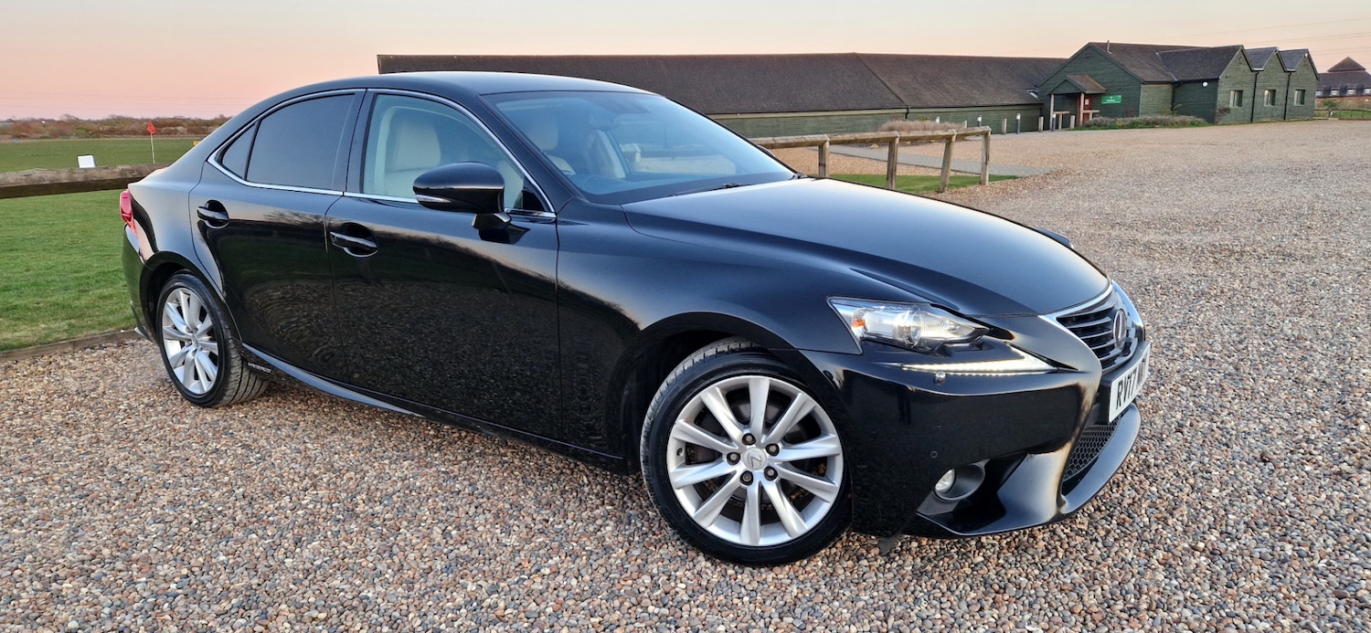 Used Lexus IS 2017 for sale - 77979083: Photo 13