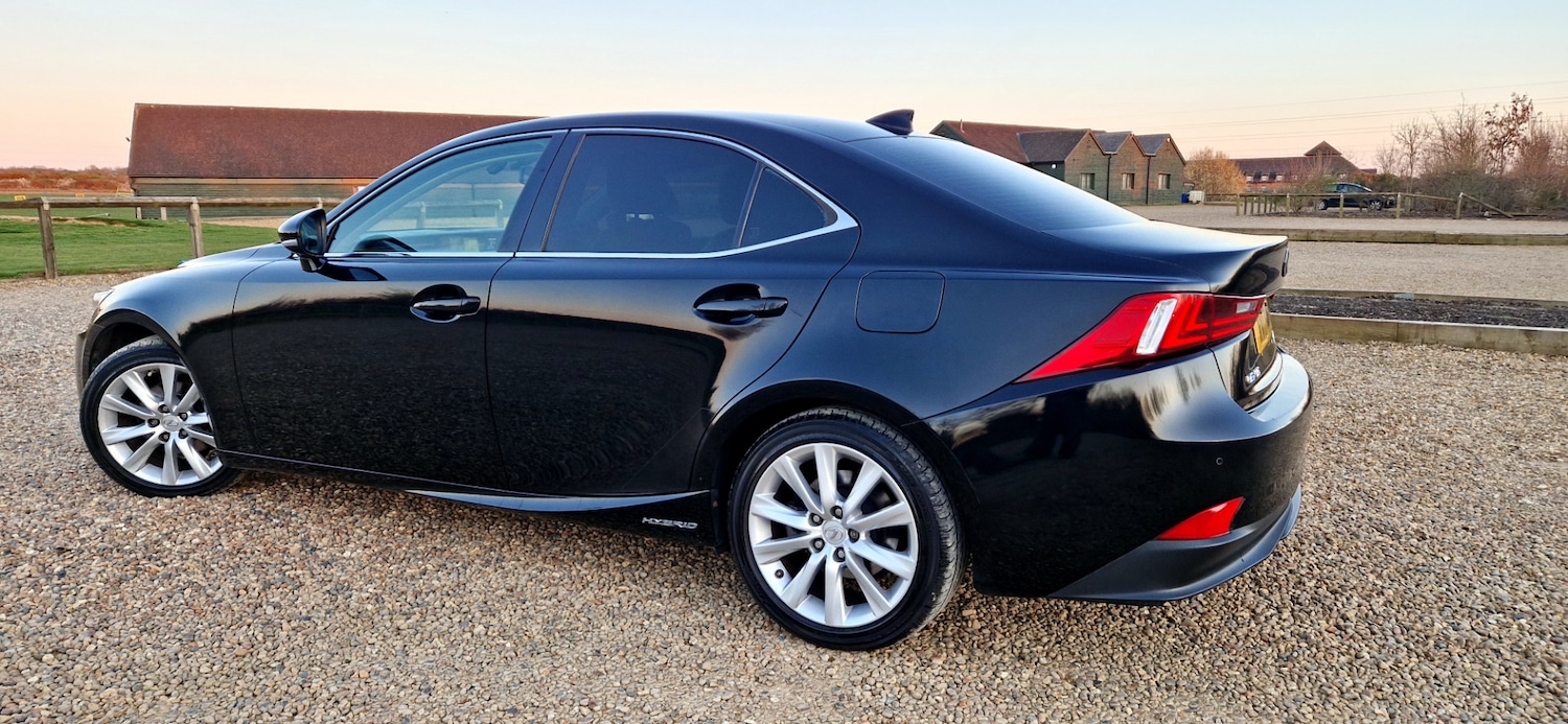 Used Lexus IS 2017 for sale - 77979083: Photo 17