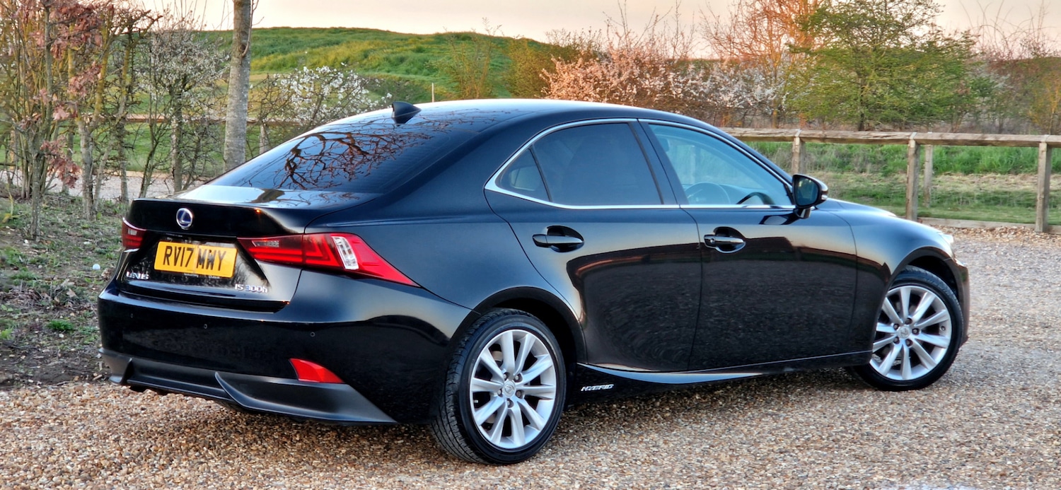 Used Lexus IS 2017 for sale - 77979083: Photo 20