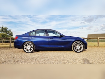 Used BMW 3 Series 2016 for sale - 79324022: Photo