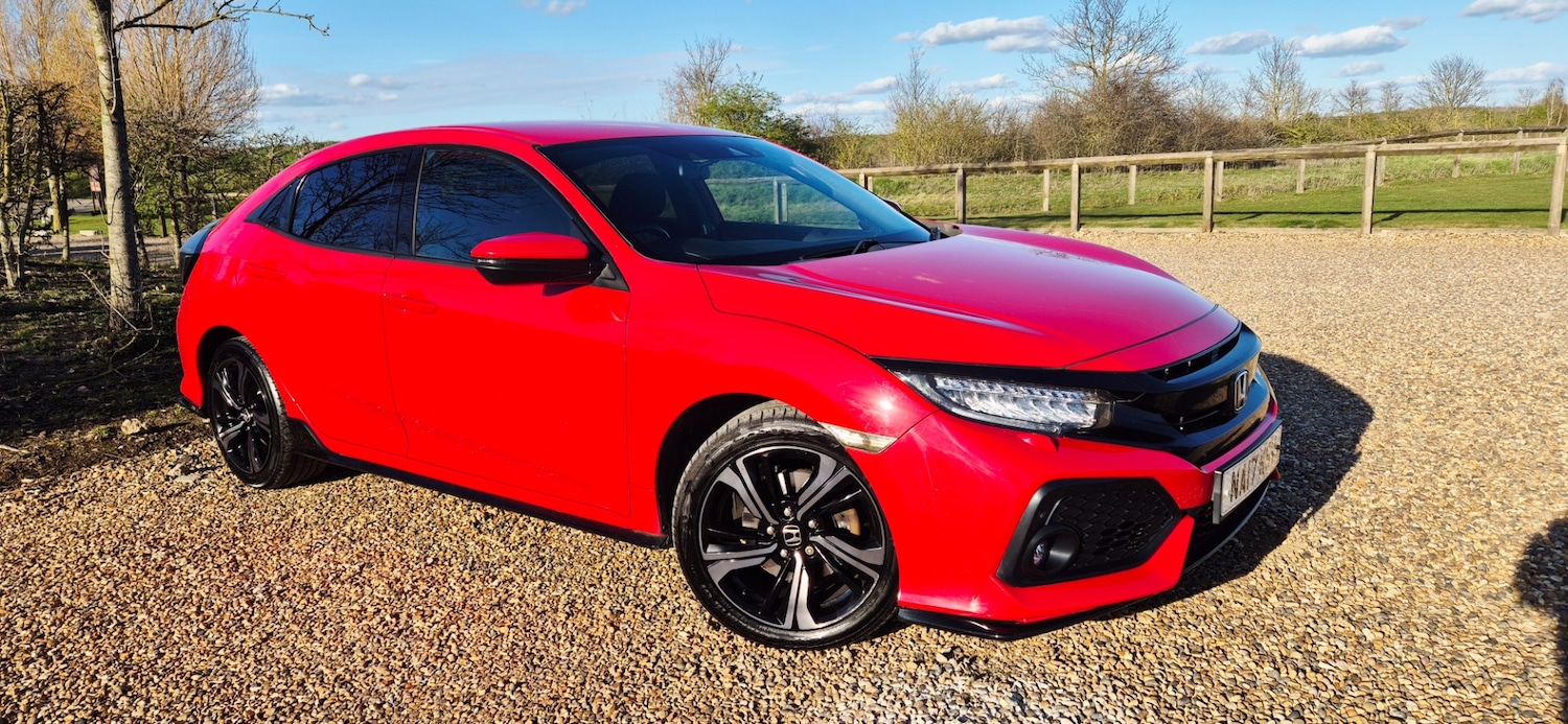 Used Honda Civic 2017 for sale - 78132649: Photo 13