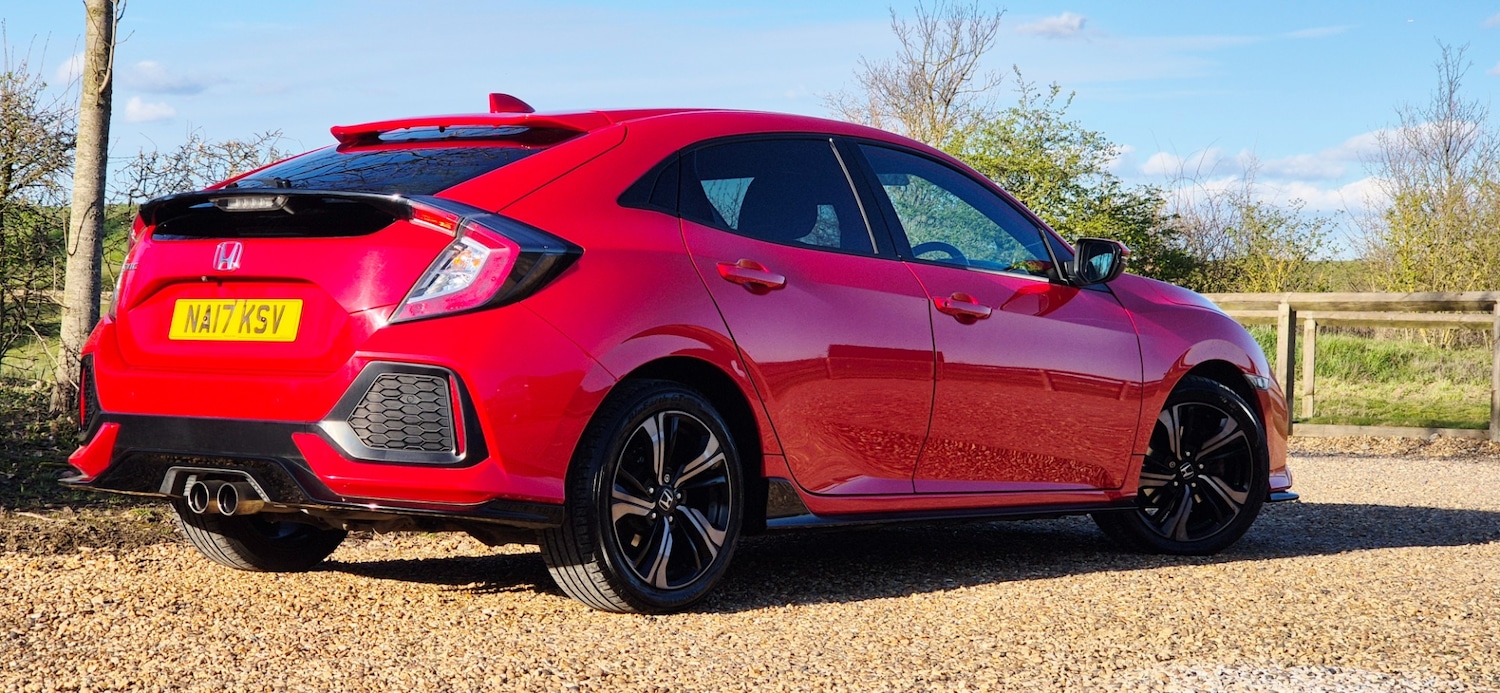 Used Honda Civic 2017 for sale - 78132649: Photo 17