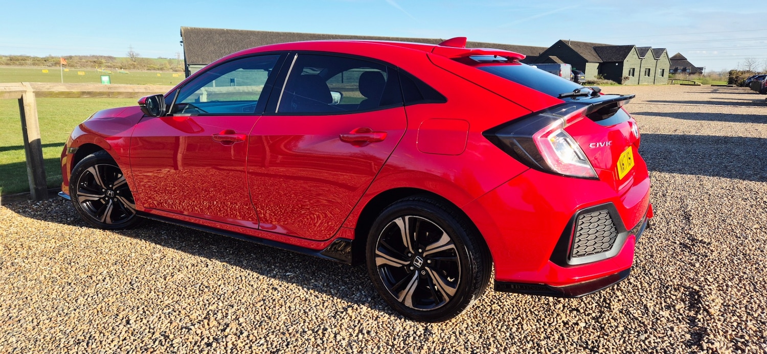 Used Honda Civic 2017 for sale - 78132649: Photo 37