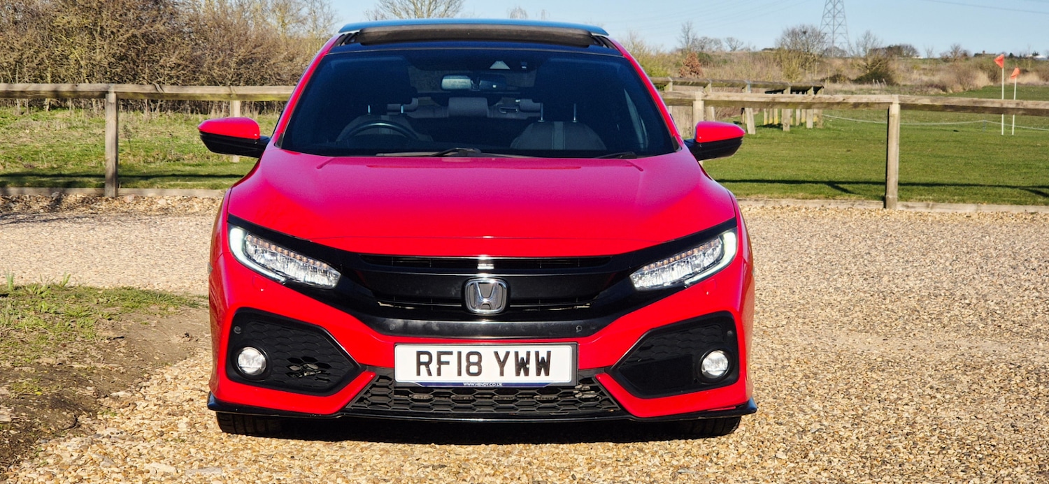 Used Honda Civic 2018 for sale - 77978899: Photo 2