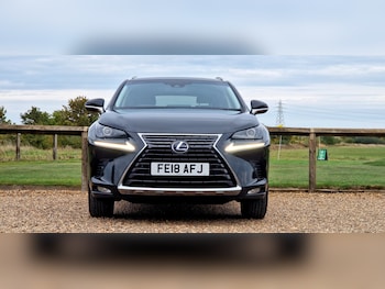 Used Lexus NX 2018 for sale - 76170656: Photo 2