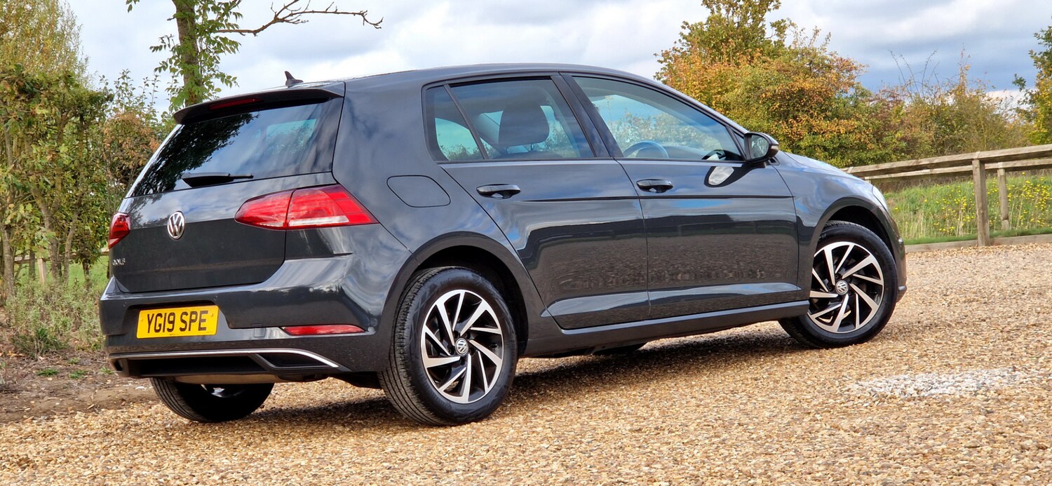 Used Volkswagen Golf 2019 for sale - 76238524: Photo 27