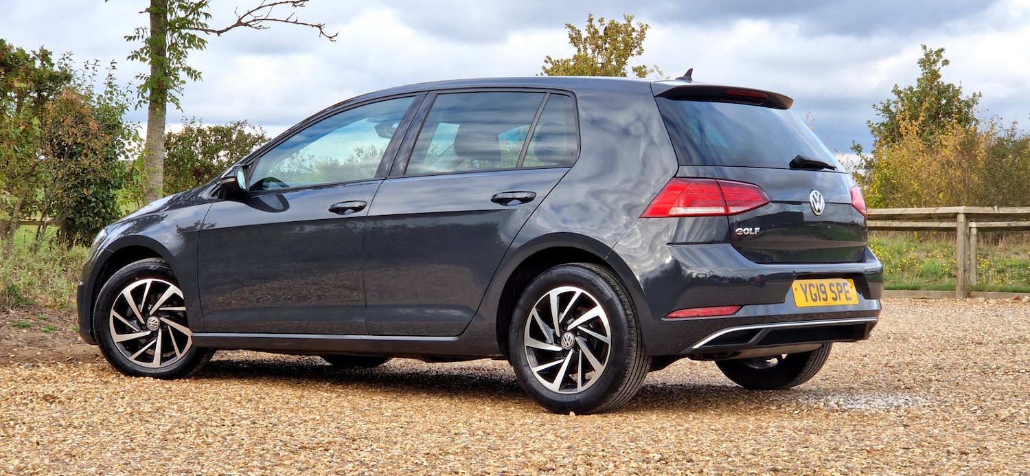 Used Volkswagen Golf 2019 for sale - 76238524: Photo 8