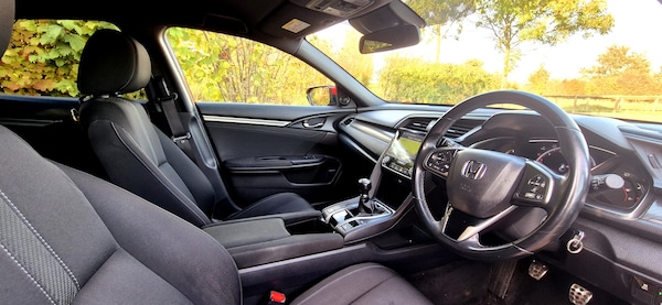 Used Honda Civic 2019 for sale - 76238527: Photo 34