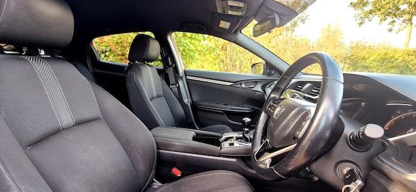 Used Honda Civic 2019 for sale - 76238527: Photo 35
