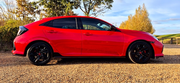 Used Honda Civic 2019 for sale - 76238527: Photo 4