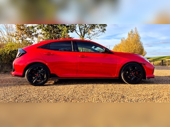 Used Honda Civic 2019 for sale - 76238527: Photo 4