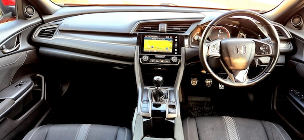Used Honda Civic 2019 for sale - 76238527: Photo 9