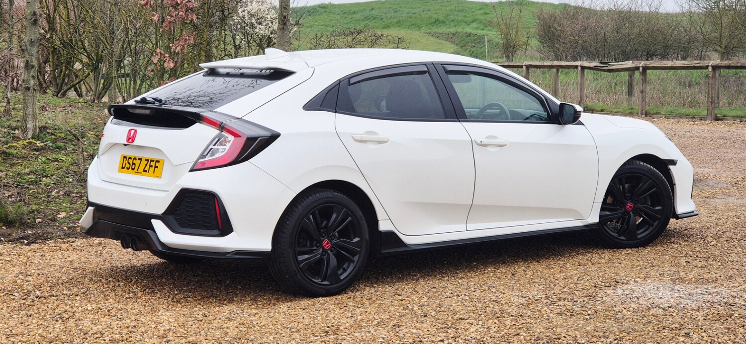 Used Honda Civic 2017 for sale - 77979085: Photo 17