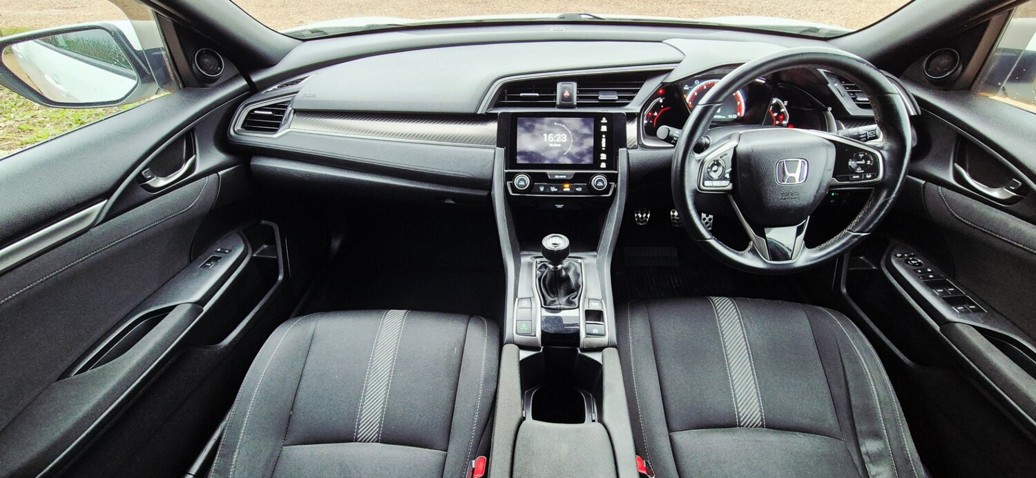 Used Honda Civic 2017 for sale - 77979085: Photo 35