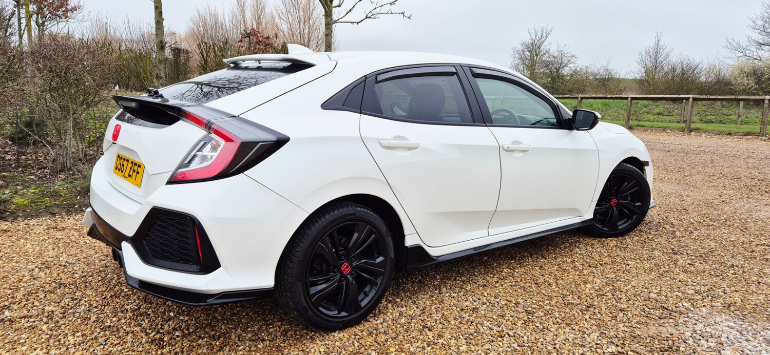 Used Honda Civic 2017 for sale - 77979085: Photo 6